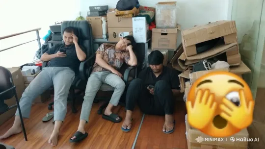 Cluttered Room Kungfu Sparring and Flying Kick – AI Generated Video | Hailuo AI