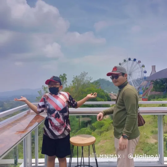 Child Practicing Kung Fu on Scenic Balcony – AI Generated Video | Hailuo AI