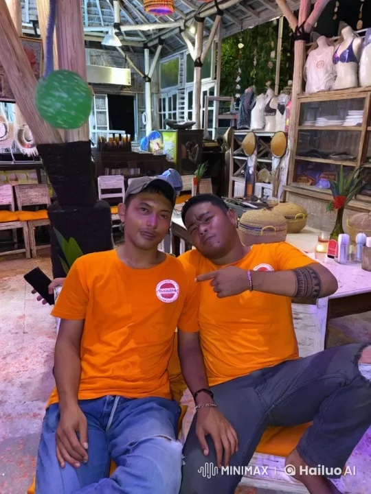 Kung Fu Sparring in Colorful Café Setting – AI Generated Video | Hailuo AI