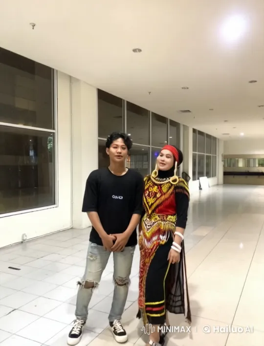 Intense Kung Fu Battle in Bright Hallway – AI Generated Video | Hailuo AI