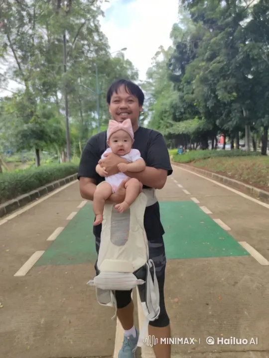 Parent Practices Kung Fu with Baby in Park – AI Generated Video | Hailuo AI
