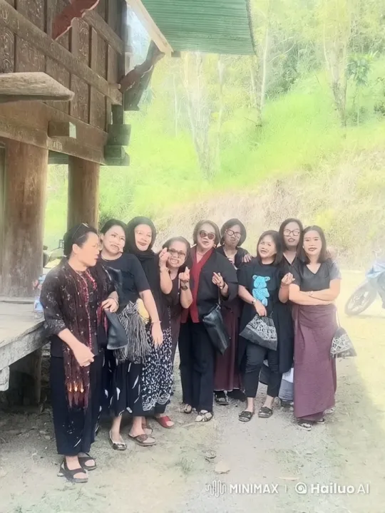 Traditional Attire Group Displays Kungfu Skills – AI Generated Video | Hailuo AI