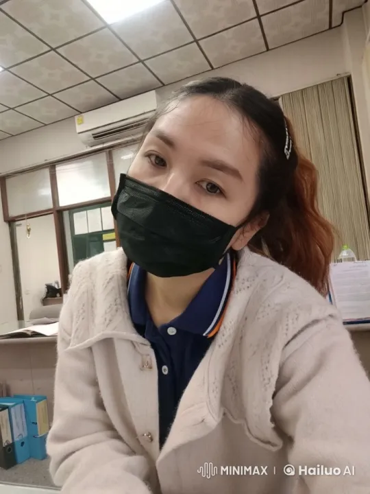 Martial Arts Expert Showcases Kung Fu in Office Setting – AI Generated Video | Hailuo AI