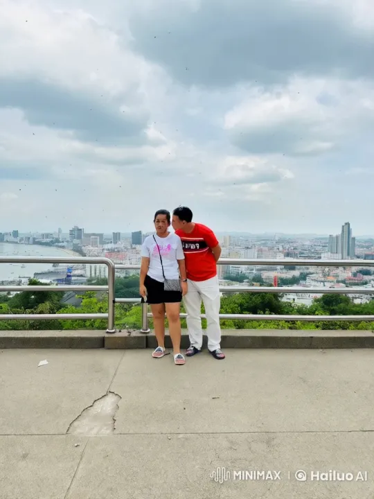 Couple Performs Synchronized Kung Fu on City Viewpoint – AI Generated Video | Hailuo AI