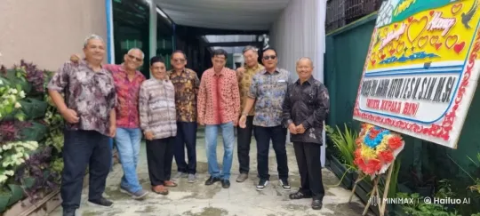 Eight Men Posed for Photo in Garden Setting – AI Generated Video | Hailuo AI