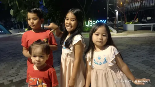 Children Performing Kungfu in Park at Night – AI Generated Video | Hailuo AI