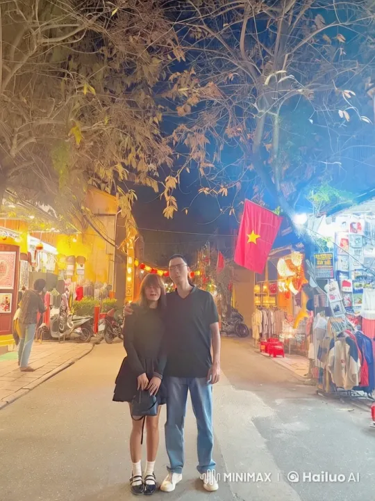 Martial Artists Perform Dynamic Fight in Bustling Street – AI Generated Video | Hailuo AI