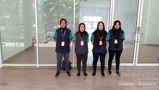Group Performs Synchronized Kung Fu in Modern Indoor Setting – AI Generated Video | Hailuo AI