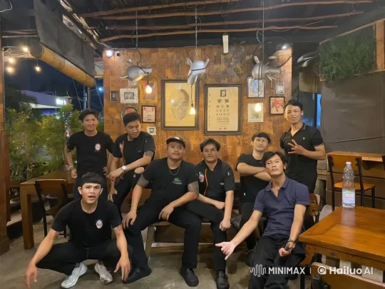 Casual Diners Turn into Kung Fu Practitioners – AI Generated Video | Hailuo AI