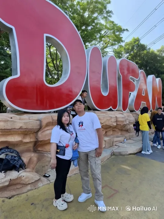 Kungfu Display at Dufan Amusement Park – AI Generated Video | Hailuo AI