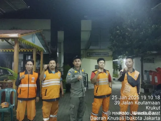 Uniformed Men Showcase Kungfu Skills in Night Display – AI Generated Video | Hailuo AI