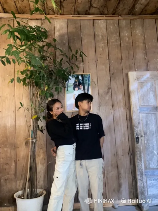 Rustic Room Kungfu Fight: Young Duo's Dynamic Duel – AI Generated Video | Hailuo AI