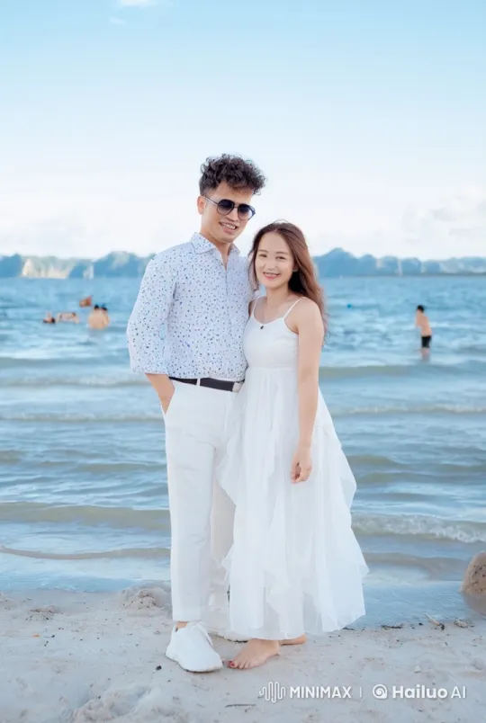 Kungfu Duo Engage in Graceful Beach Battle – AI Generated Video | Hailuo AI