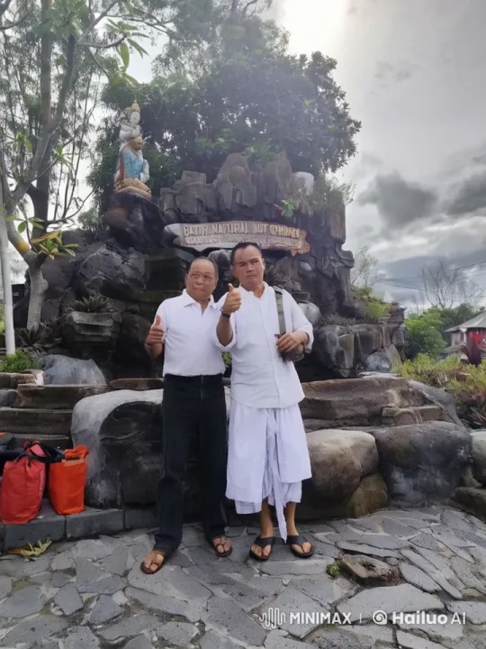 Playful Martial Arts Display at Batur Natural Hot Springs – AI Generated Video | Hailuo AI