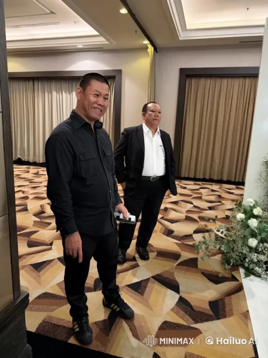 Intense Kung Fu Battle in Elegant Room – AI Generated Video | Hailuo AI