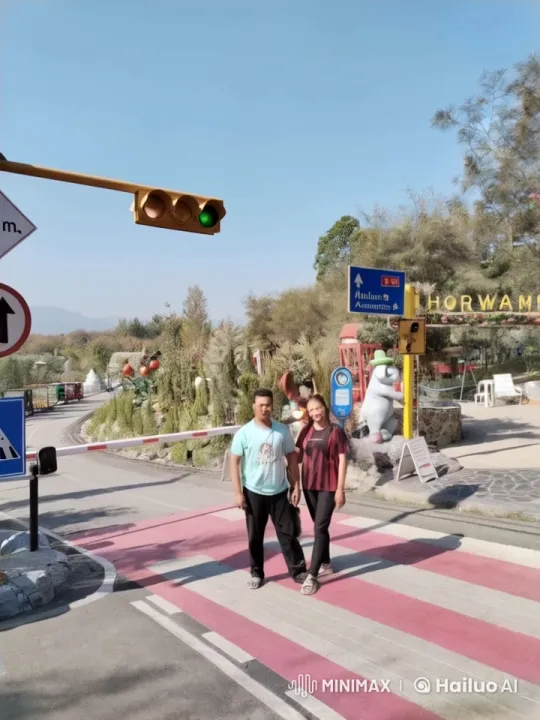 Martial Arts Sparring on Pedestrian Crosswalk – AI Generated Video | Hailuo AI