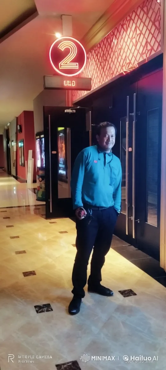 Martial Artist Mimics Luffy in Cinema Hallway – AI Generated Video | Hailuo AI