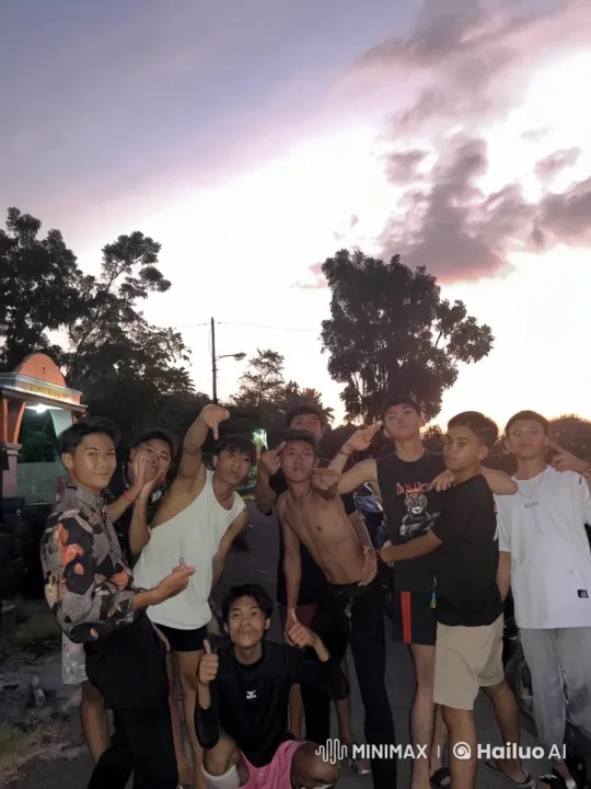 Young Men Practicing Energetic Kungfu at Sunset – AI Generated Video | Hailuo AI