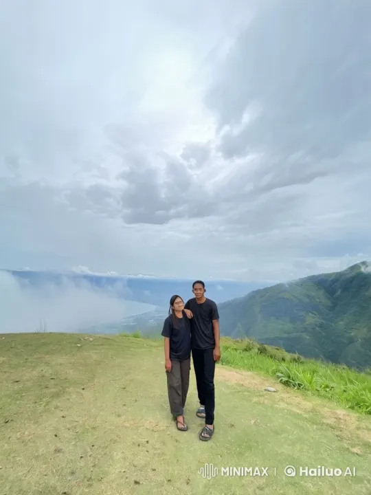 Kungfu Masters Displaying Skills in Scenic Hilltop Setting – AI Generated Video | Hailuo AI