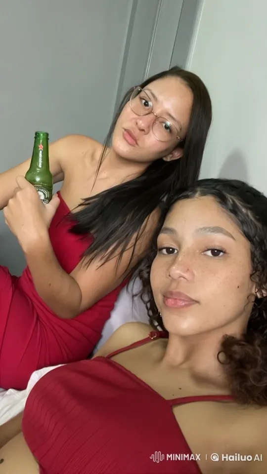 Dynamic Kungfu Fight by Two Women in Red Dresses – AI Generated Video | Hailuo AI