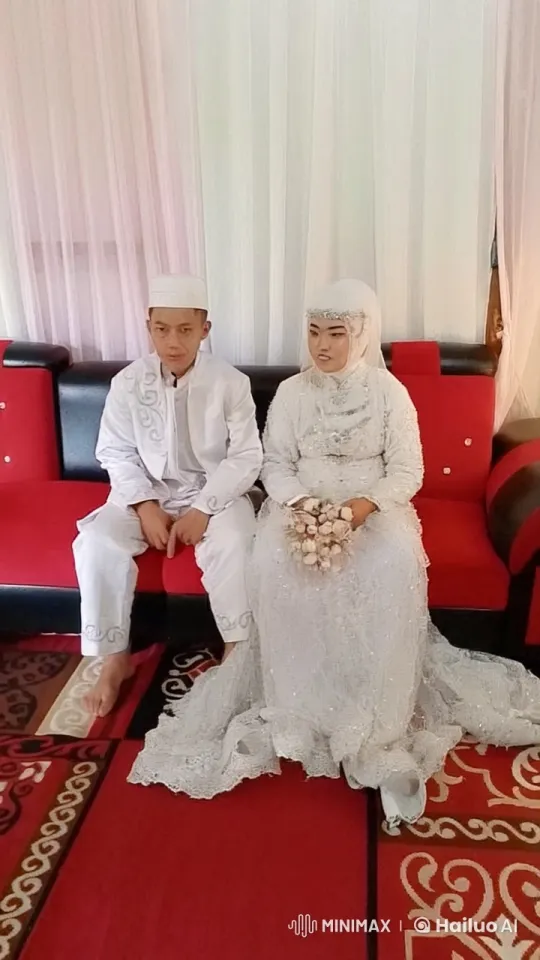 Wedding Couple Combines Tradition with Kungfu Choreography – AI Generated Video | Hailuo AI