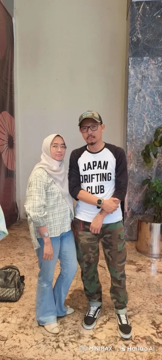 Couple Practicing Martial Arts in Indoor Setting – AI Generated Video | Hailuo AI