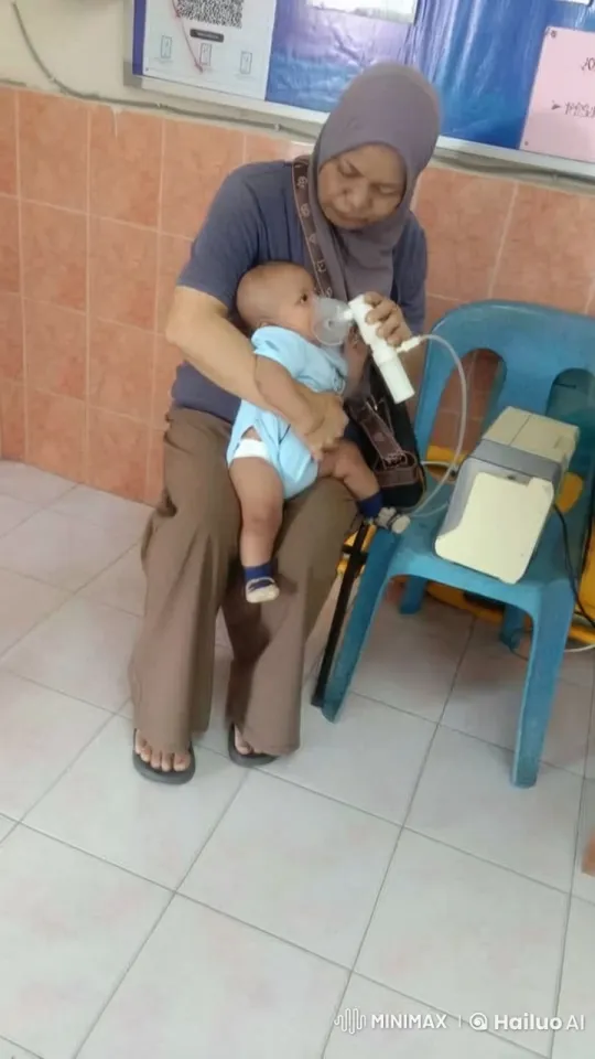 Elderly Woman and Baby Practice Kung Fu in Medical Waiting Area – AI Generated Video | Hailuo AI