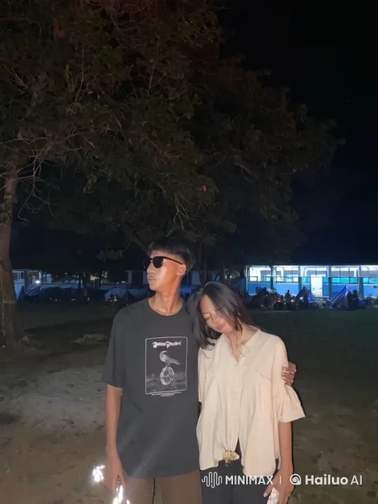 Nocturnal Kung Fu Display Under Moonlit Sky – AI Generated Video | Hailuo AI
