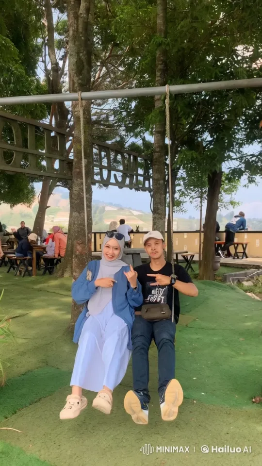 Kungfu Fight Amidst Picnic Serenity – AI Generated Video | Hailuo AI