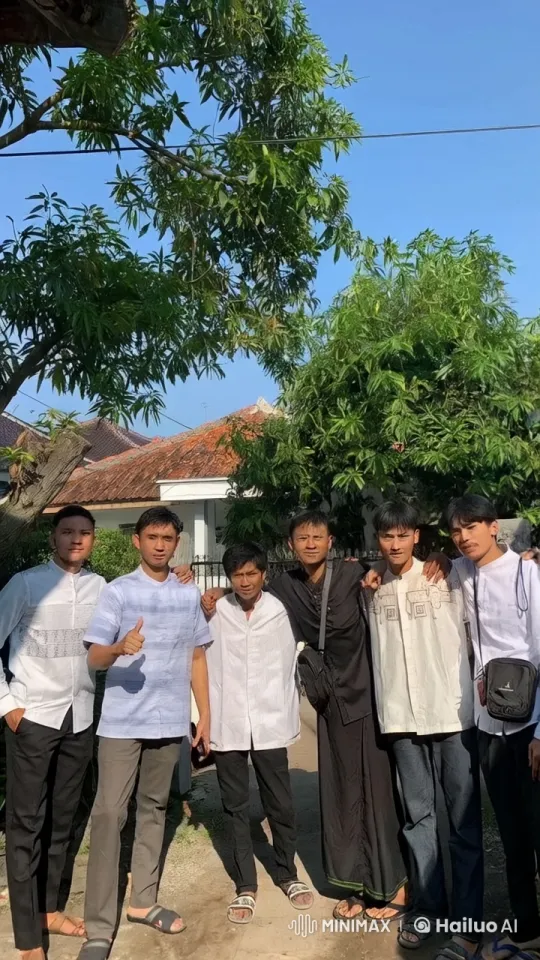 Friends Celebrate Impromptu Kung-Fu Kick Outdoors – AI Generated Video | Hailuo AI