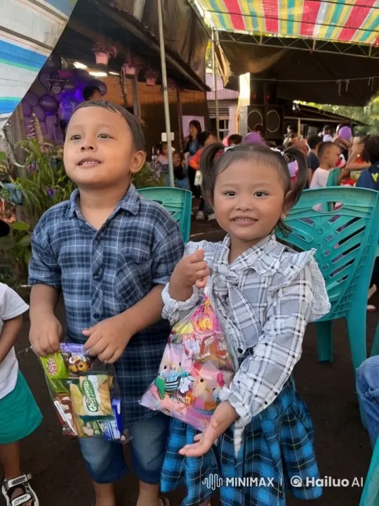 Children Performing Impressive Kungfu Moves at Outdoor Event – AI Generated Video | Hailuo AI