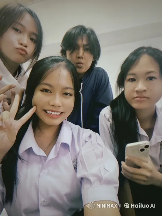 Energetic Kung Fu Fight Among Young Students – AI Generated Video | Hailuo AI