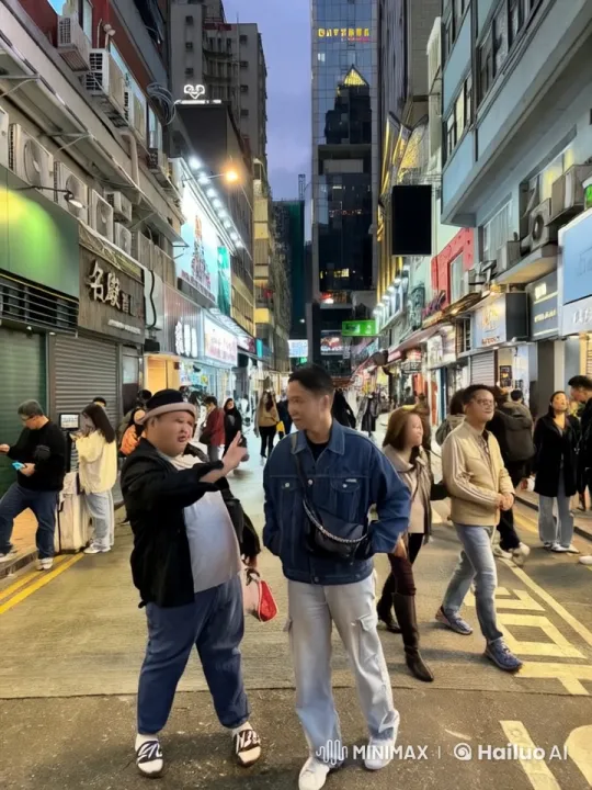Urban Street Kung Fu Showdown – AI Generated Video | Hailuo AI