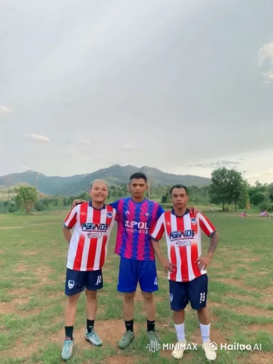 Epic Soccer Duel in Mountainous Backdrop – AI Generated Video | Hailuo AI