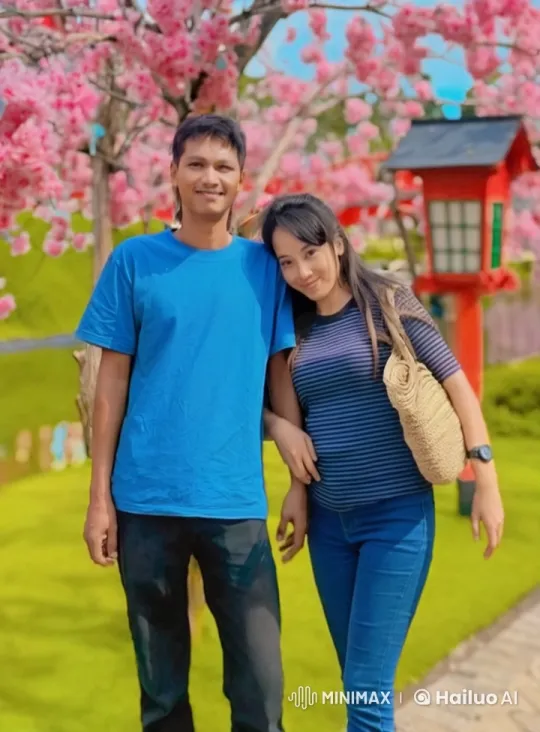 Couple Practicing Wing Chun in Cherry Blossom Garden – AI Generated Video | Hailuo AI