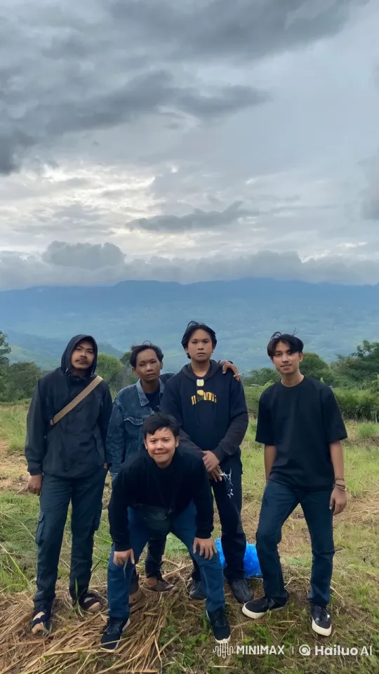 Martial Artists Perform Dynamic Moves in Mountain Setting – AI Generated Video | Hailuo AI