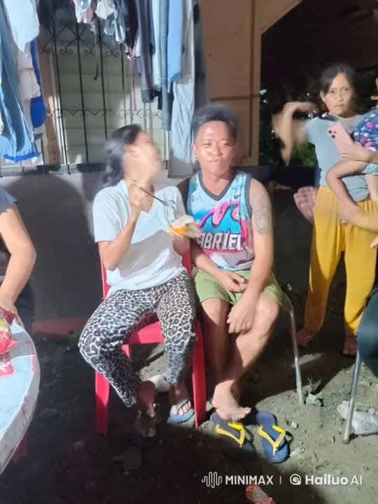 Outdoor Kung Fu Demonstration Captivates Onlookers – AI Generated Video | Hailuo AI