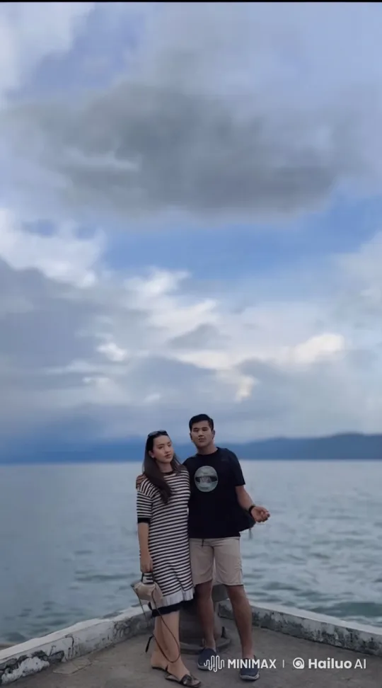 Calm Seaside Kungfu Display by Man and Woman – AI Generated Video | Hailuo AI