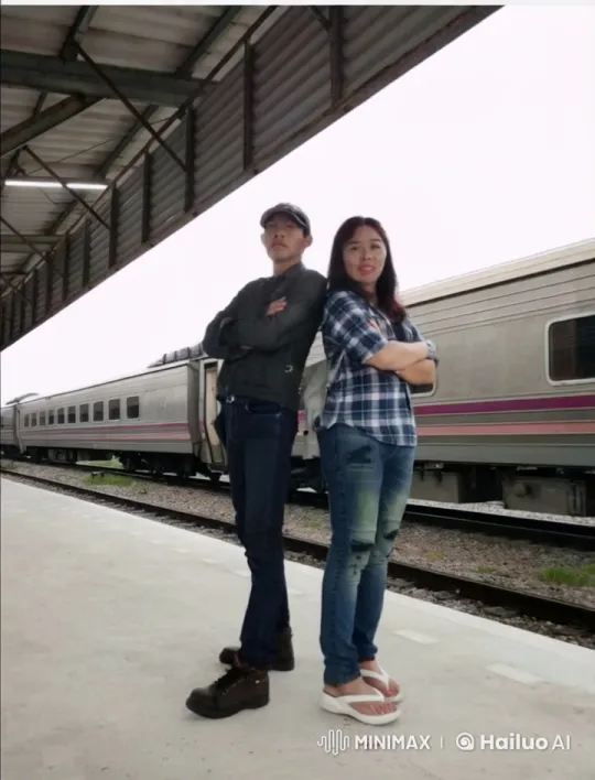 Dynamic Martial Arts Display on Train Platform – AI Generated Video | Hailuo AI