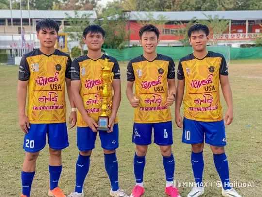 Soccer Players Showcase Kung Fu Skills on Field – AI Generated Video | Hailuo AI