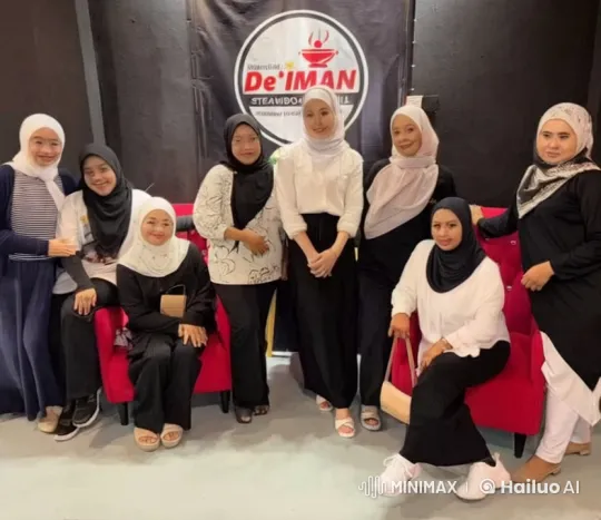 Women Transform into Martial Artists in Restaurant Setting – AI Generated Video | Hailuo AI
