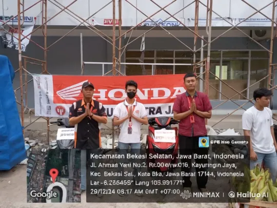 Honda Banner Scene: Fight Erupts in Bekasi Selatan – AI Generated Video | Hailuo AI