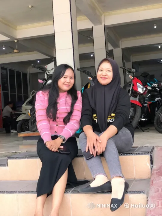 Two Women Display Martial Arts Skills Outside Motorcycle Showroom – AI Generated Video | Hailuo AI