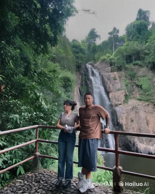 Martial Arts Combat with Waterfall Backdrop – AI Generated Video | Hailuo AI