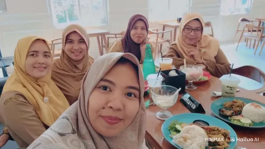 Women Display Martial Arts Skills Amidst Café Meal – AI Generated Video | Hailuo AI