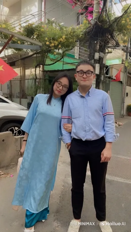 Urban Street Kung Fu Display by Fashionably Dressed Duo – AI Generated Video | Hailuo AI
