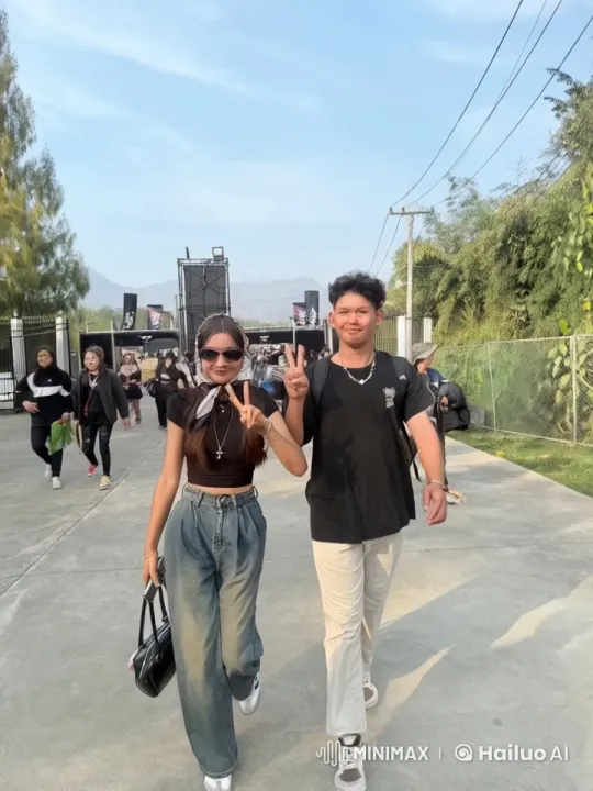 Young Couple Showcase Dynamic Kung Fu Skills – AI Generated Video | Hailuo AI