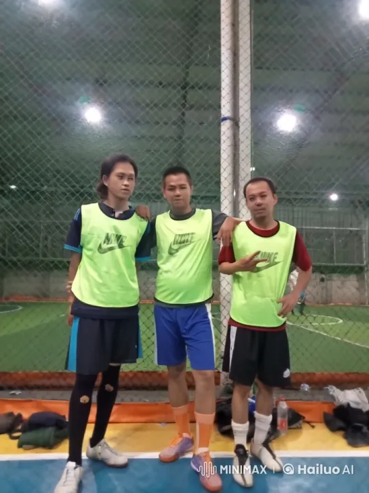 Soccer Athletes Perform Martial Arts Kicks Indoors – AI Generated Video | Hailuo AI