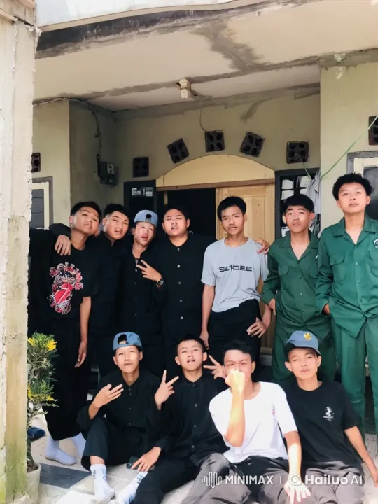 Young Men Practicing Kungfu Outside Building – AI Generated Video | Hailuo AI