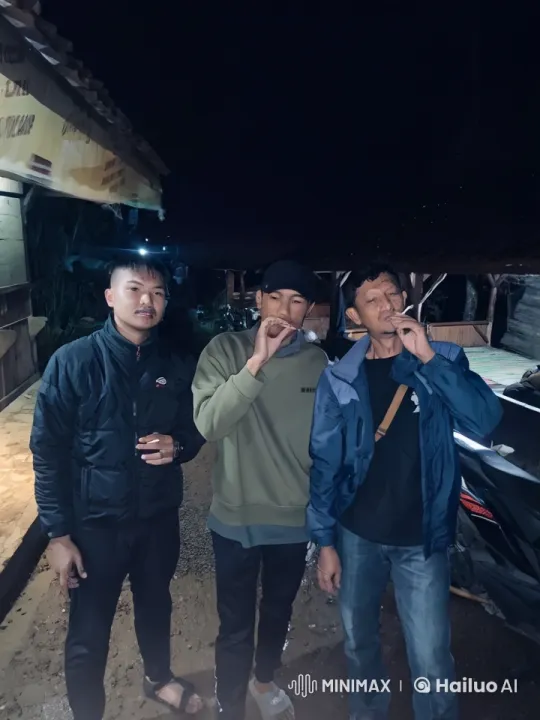 Traditional Kungfu Display in Rustic Village Setting – AI Generated Video | Hailuo AI